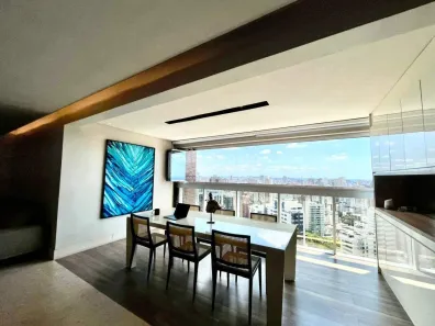 Apartamento com 3 Quartos para alugar, 123m² no Savassi, Belo Horizonte