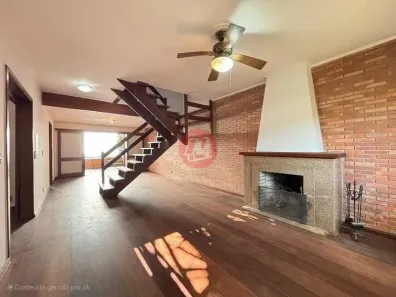 Casa com 3 Quartos para alugar, 224m² no Santana, Porto Alegre