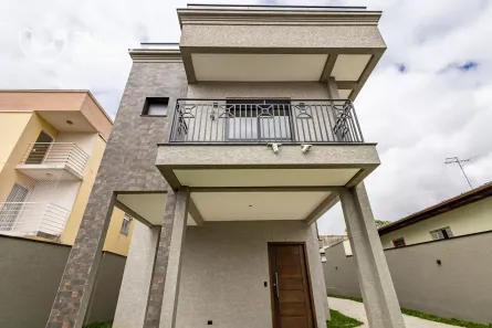 Sobrado com 3 Quartos à venda, 157m² no Portão, Curitiba