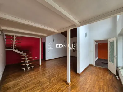 Casa com 2 Quartos à venda, 127m² no Vila Metalúrgica, Santo André