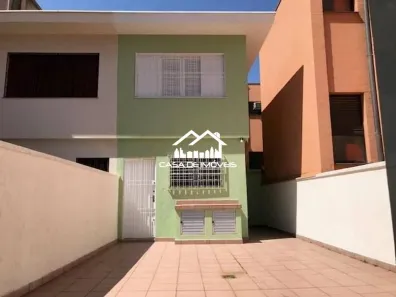 Casa com 3 Quartos à venda, 200m² no Vila Olímpia, São Paulo