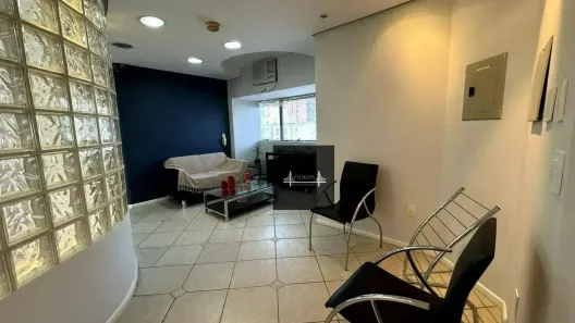 Sala Comercial à venda, 84m² no Centro, Florianópolis