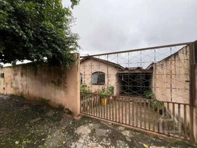 Casa com 3 Quartos à venda, 130m² no Luiz de Sá, Londrina