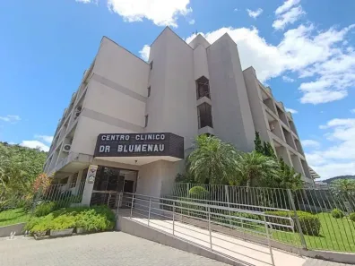 Sala Comercial à venda, 61m² no Centro, Blumenau