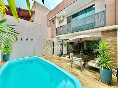 Casa com 3 Quartos à venda, 180m² no Candelária, Belo Horizonte