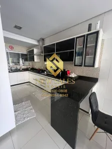 Casa de Condomínio com 3 Quartos à venda, 200m² no Capuava, Goiânia