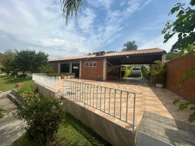 Fazenda/Sítio com 2 Quartos à venda, 350m² no , Queiroz