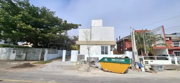 Casa de Condomínio com 3 Quartos à venda, 123m² no Campeche, Florianópolis