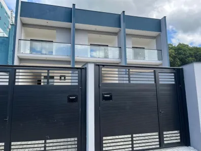 Sobrado com 3 Quartos à venda, 195m² no Floresta, Joinville
