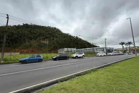 Lote/Terreno para alugar, 4350m² no Teixeiras, Juiz de Fora