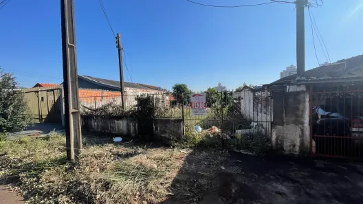 Lote/Terreno à venda, 304m² no Jardim Alah, Londrina