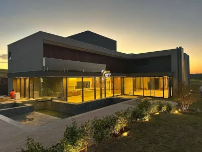 Casa de Condomínio com 6 Quartos à venda, 720m² no , Piedade