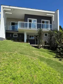 Casa com 3 Quartos à venda, 154m² no Iririú, Joinville