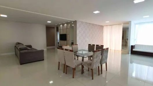 Apartamento com 4 Quartos à venda, 190m² no Meia Praia, Itapema
