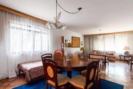 Casa com 3 Quartos à venda, 210m² no Vila Nova Conceição, São Paulo