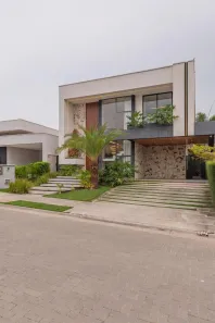 Casa de Condomínio com 4 Quartos para alugar, 300m² no Centro, Eusébio