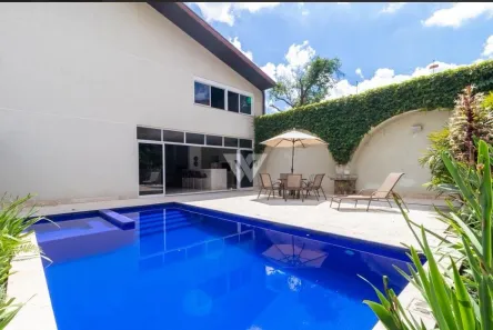 Casa com 4 Quartos à venda, 708m² no Água Verde, Curitiba