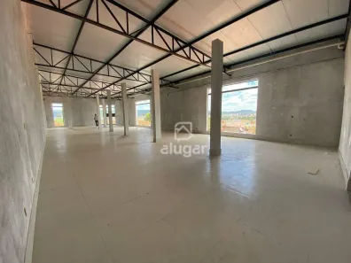 Sala Comercial para alugar, 300m² no Maracanã, Montes Claros