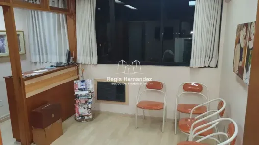 Consultório à venda, 58m² no Centro, Pelotas
