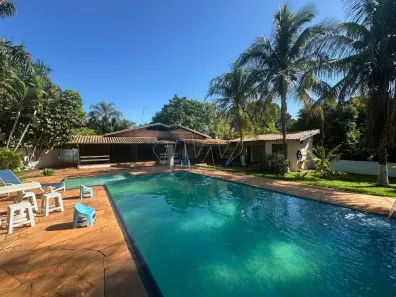 Fazenda/Sítio com 3 Quartos à venda, 470m² no Jardim Botânico, Araraquara