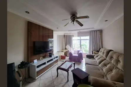 Casa com 3 Quartos à venda, 200m² no Conceição, Osasco