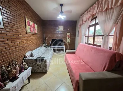 Casa com 3 Quartos à venda, 222m² no Olaria, Rio de Janeiro