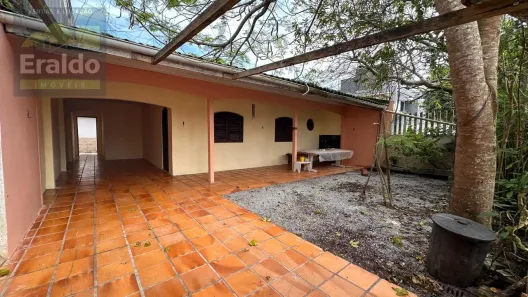 Casa com 3 Quartos à venda, 137m² no Balneário Perequê, Matinhos