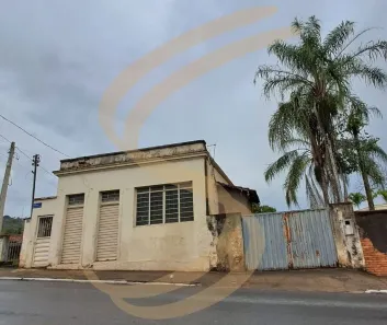 Casa com 2 Quartos à venda, 235m² no Centro, São José do Rio Pardo