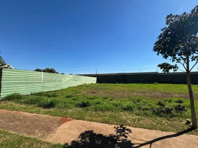 Lote/Terreno à venda, 250m² no Beija-Flor II, Uberaba