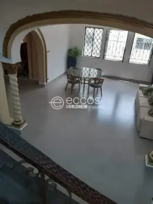 Imóvel Comercial com 5 Quartos à venda, 650m² no Centro, Uberlândia