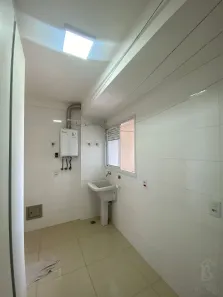 Apartamento com 3 Quartos para alugar, 20m² no Jardim São Geraldo, Marília
