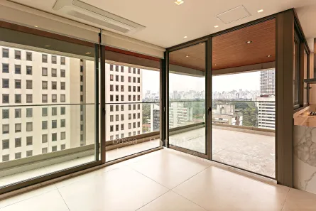Apartamento com 3 Quartos para alugar, 140m² no Jardim Europa, São Paulo
