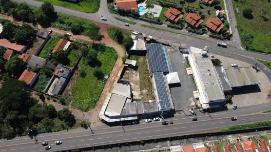 Galpão/Depósito/Armazém à venda, 1500m² no Residencial Konesuk, Caldas Novas