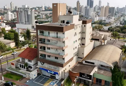 Apartamento com 2 Quartos para alugar, 90m² no Centro, Chapecó