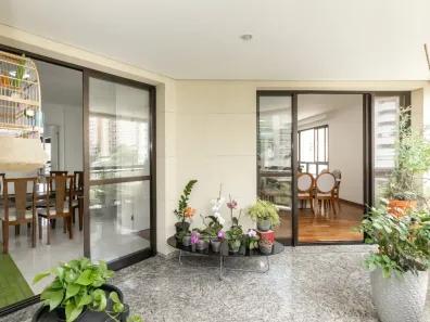Apartamento com 4 Quartos à venda, 221m² no Vila Suzana, São Paulo