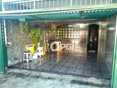 Sobrado com 3 Quartos à venda, 220m² no Quitaúna, Osasco