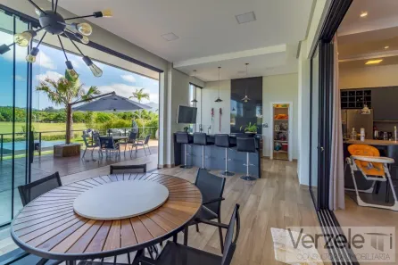 Casa com 4 Quartos para alugar, 600m² no São Francisco de Assis, Camboriú