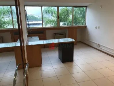 Sala Comercial à venda, 32m² no São Francisco, Niterói