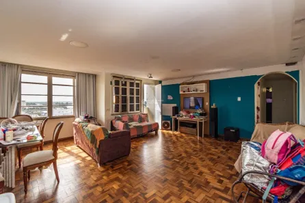 Apartamento com 4 Quartos à venda, 130m² no Floresta, Porto Alegre