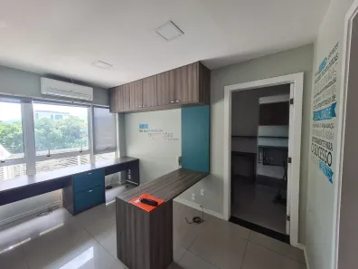 Sala Comercial para alugar, 50m² no Campo Grande, Rio de Janeiro
