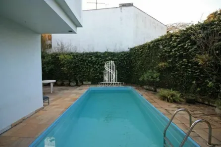 Sobrado com 4 Quartos à venda, 340m² no Alto de Pinheiros, São Paulo