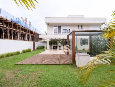 Sobrado com 4 Quartos à venda, 314m² no Residencial Alphaville Flamboyant, Goiânia