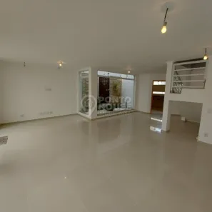 Sobrado com 3 Quartos à venda, 240m² no Vila Gumercindo, São Paulo