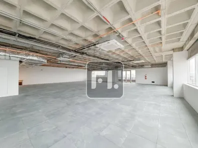 Sala Comercial para alugar, 1717m² no Parque Industrial Tomas Edson, São Paulo