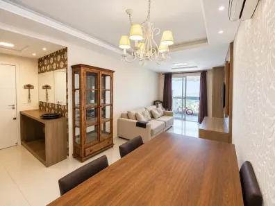 Apartamento com 2 Quartos para alugar, 77m² no Barreiros, São José