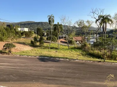 Lote/Terreno à venda, 406m² no Centro, Picada Café
