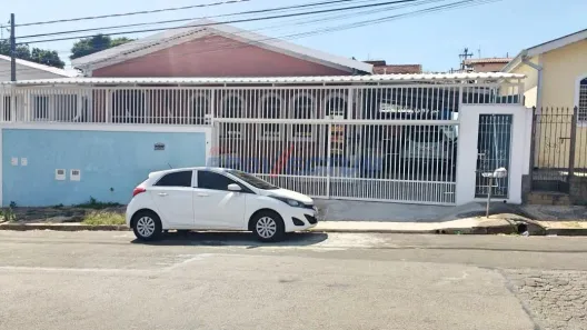 Casa com 3 Quartos à venda, 325m² no Vila Georgina, Campinas
