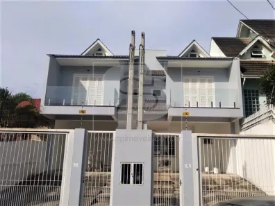Casa com 2 Quartos à venda, 144m² no Jardim Sabará, Porto Alegre