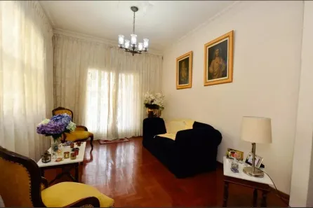 Casa com 5 Quartos à venda, 200m² no São Lucas, Belo Horizonte