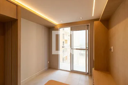 Apartamento com 2 Quartos à venda, 34m² no Parque Industrial Tomas Edson, São Paulo